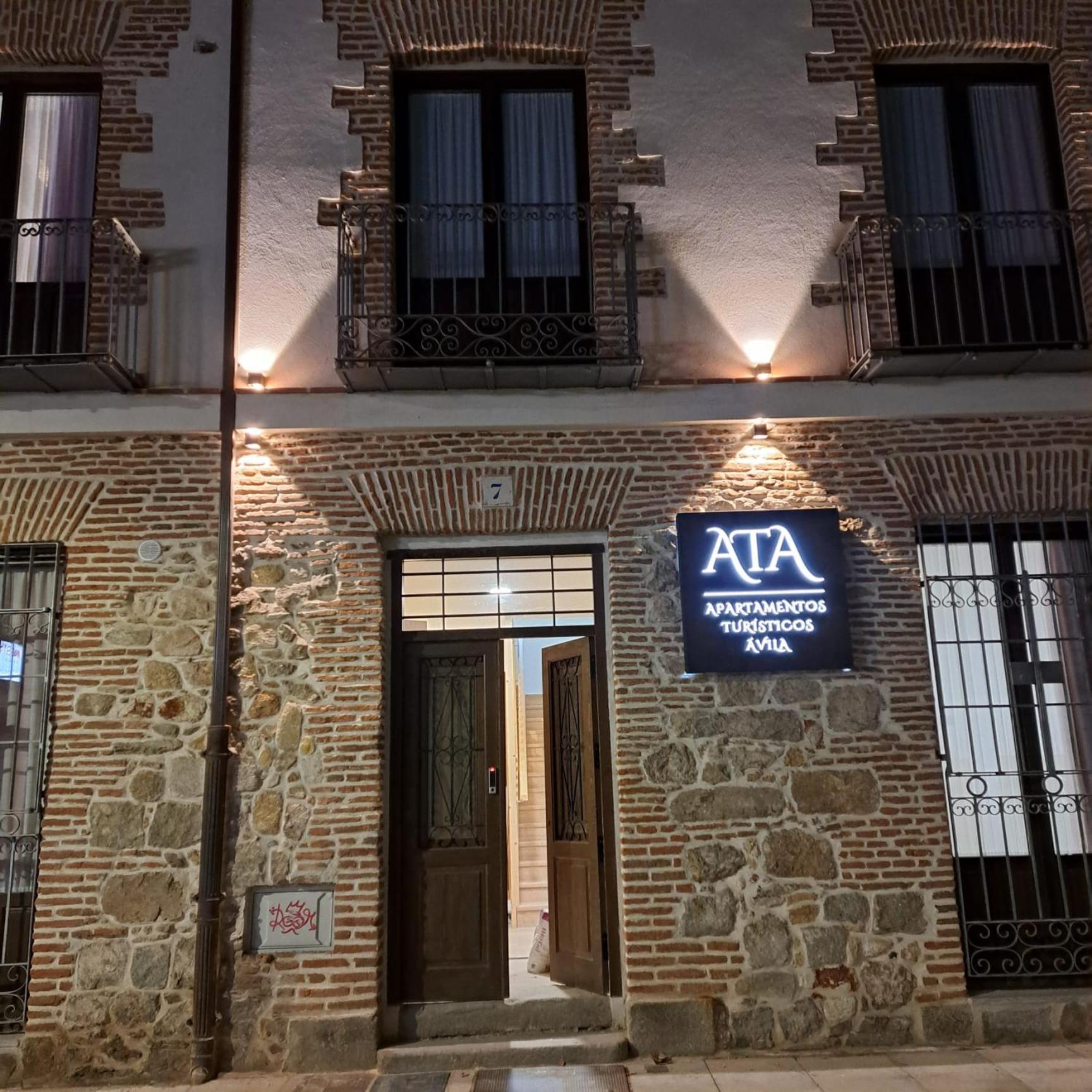 Apartamentos Turisticos Avila Puerta De La Santa 2-1 Esterno foto