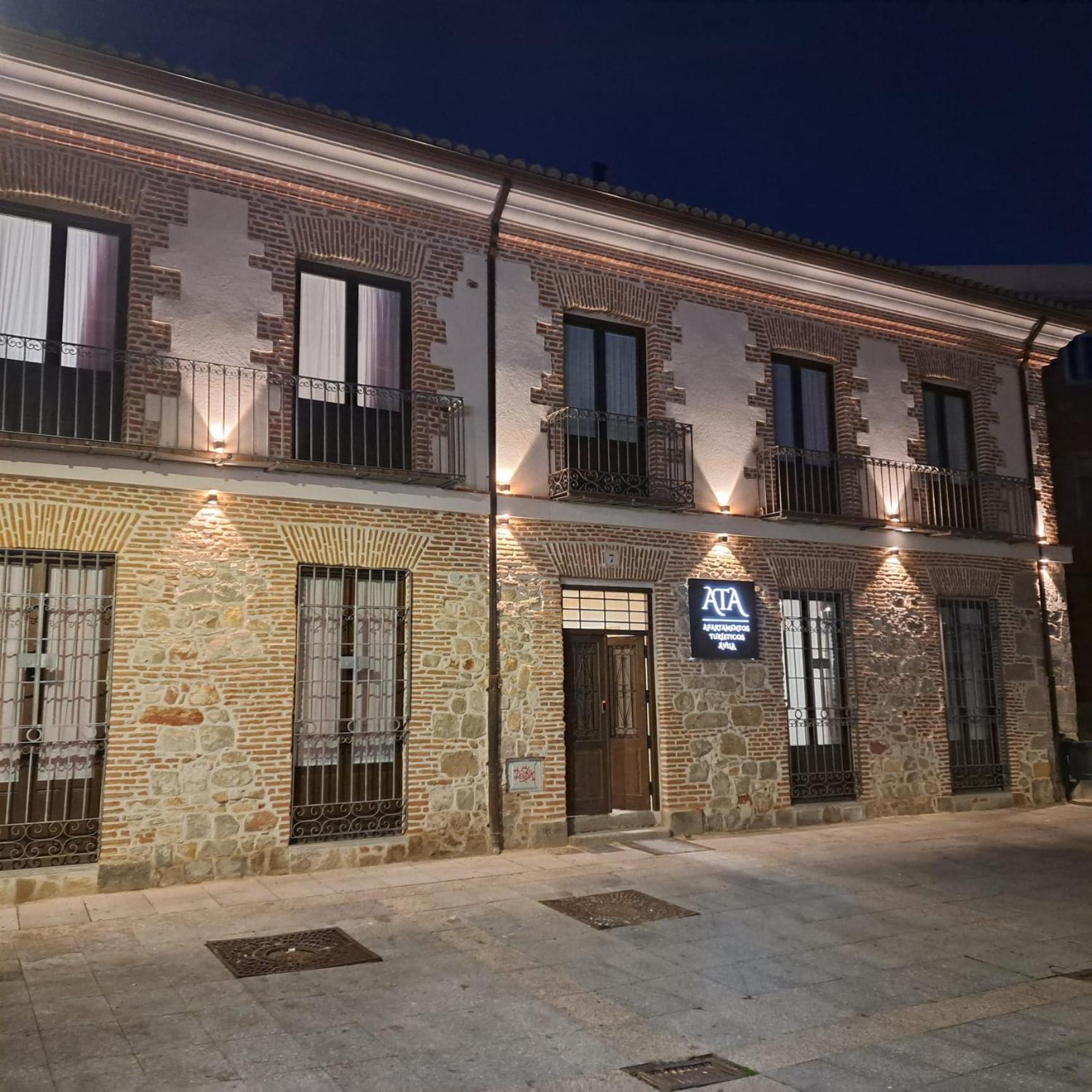 Apartamentos Turisticos Avila Puerta De La Santa 2-1 Esterno foto